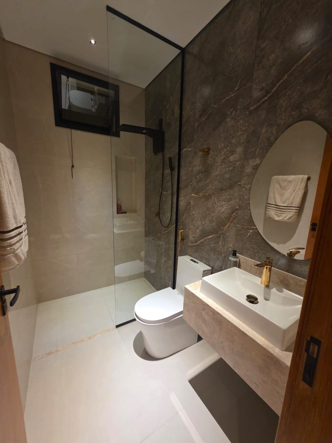 Casa, 3 quartos, 250 m² - Foto 21