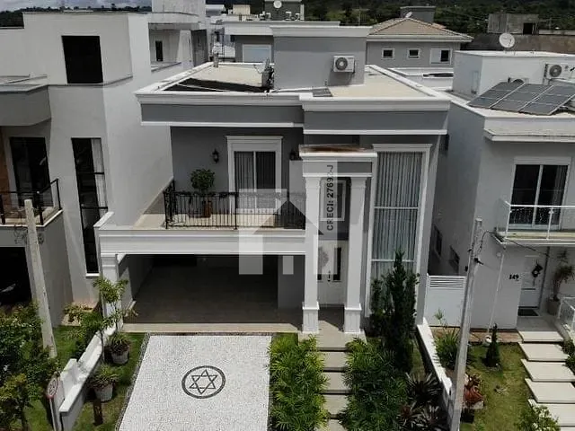 Casa com 250m² 3 quartos e 4 banheiros, à venda, no bairro Recanto Quarto Centenário em Jundiaí