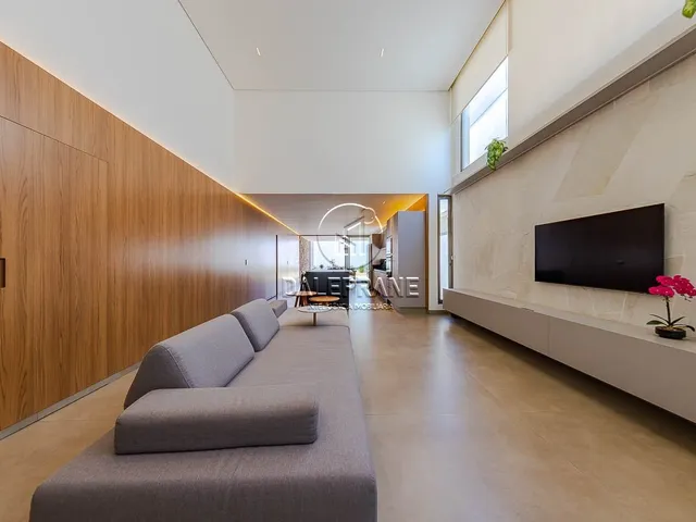 Casa com 370m² 3 quartos e 5 banheiros, à venda, no bairro Setor Habitacional Vicente Pires em Brasília