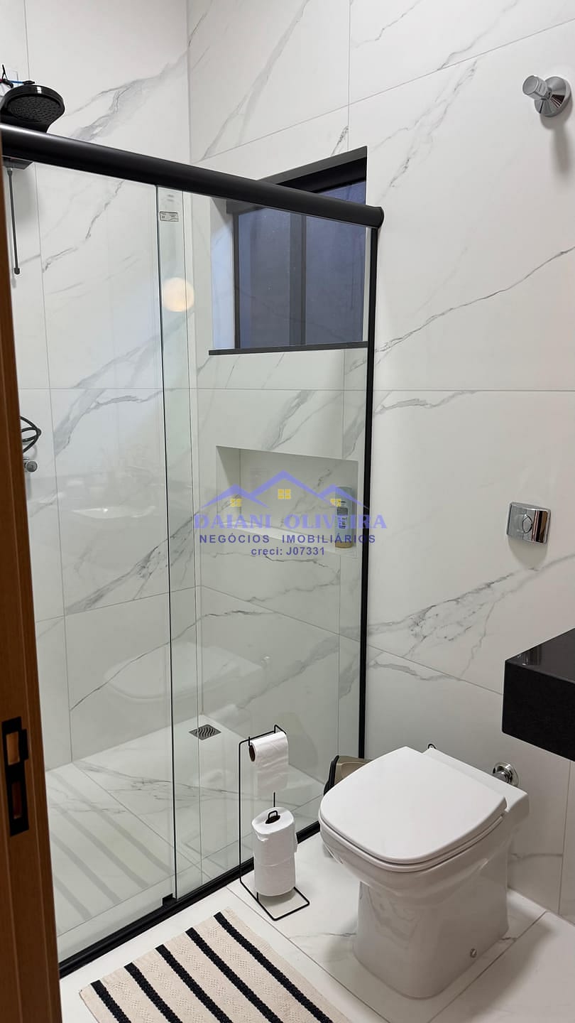 Casa à venda com 2 quartos, 200m² - Foto 12