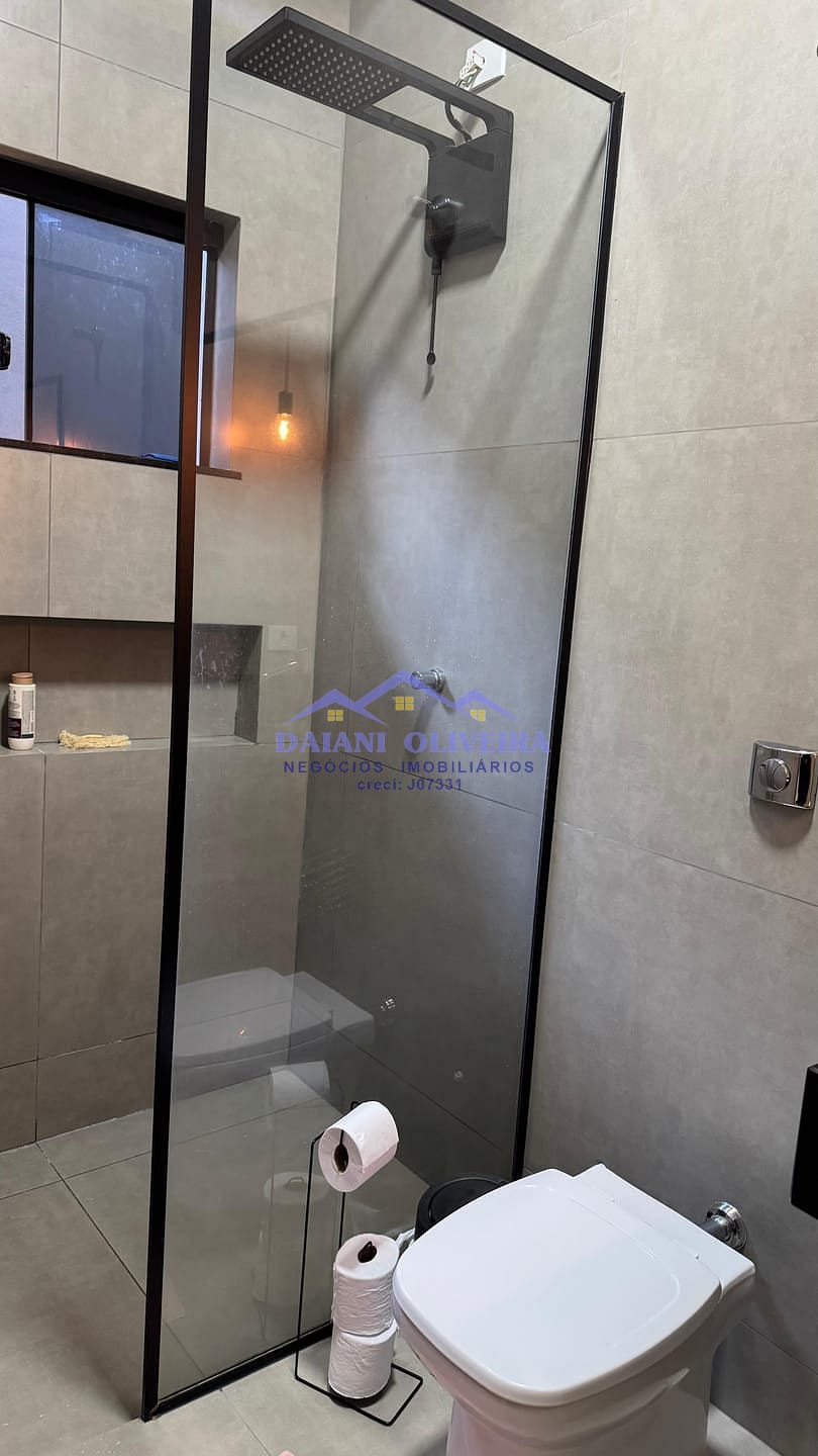 Casa à venda com 2 quartos, 200m² - Foto 16