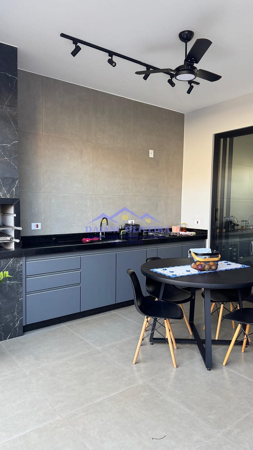 Casa à venda com 2 quartos, 200m² - Foto 22