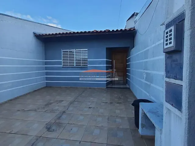 Casa 2 quartos e 1 banheiro, à venda, no bairro Parque São Bento em Sorocaba