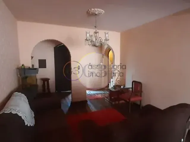 Casa 2 quartos e 4 banheiros, à venda, no bairro Centro em Pelotas