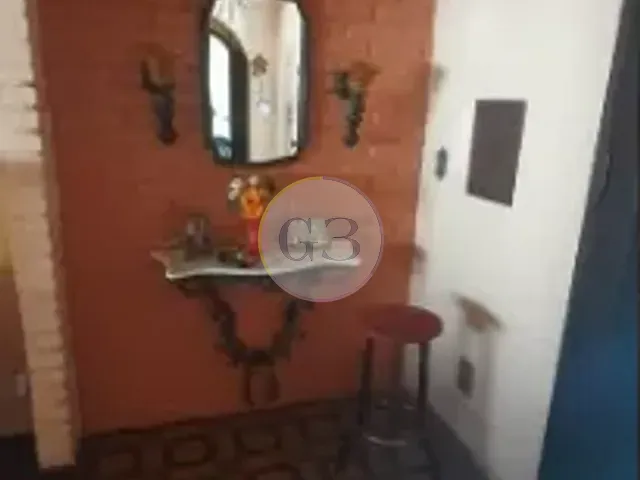 Casa 2 quartos e 4 banheiros, à venda, no bairro Centro em Pelotas