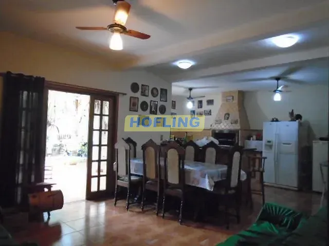Casa com 559m² 3 quartos e 2 banheiros, à venda, no bairro Jardim América em Rio Claro