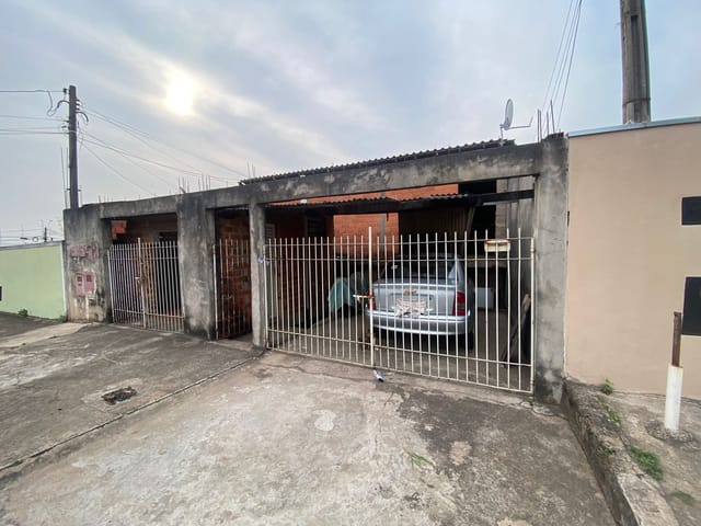 Casa com 250m² 4 quartos e 3 banheiros, à venda, no bairro Parque Valença I em Campinas