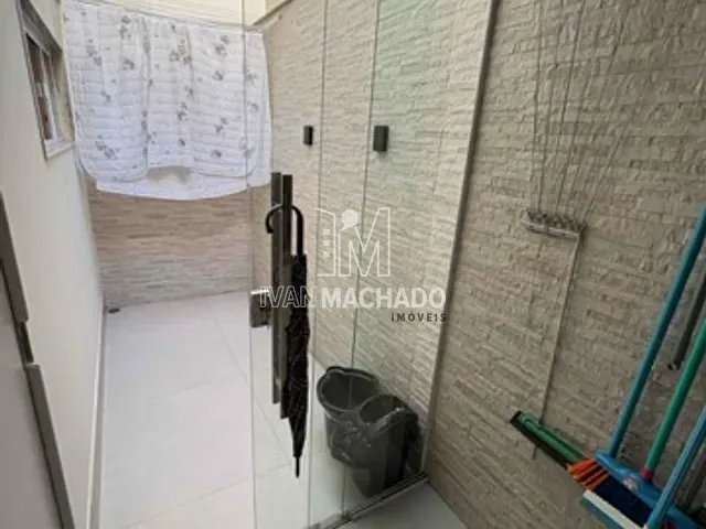 Casa com 200m² 4 quartos e 5 banheiros, à venda, no bairro Jardim Camburi em Vitória