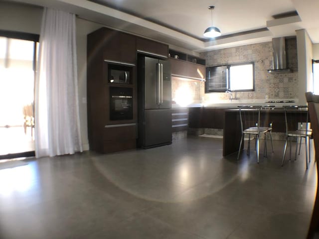 Casa com 600m² 4 quartos e 6 banheiros, à venda, no bairro Jardim Panorama em Vinhedo