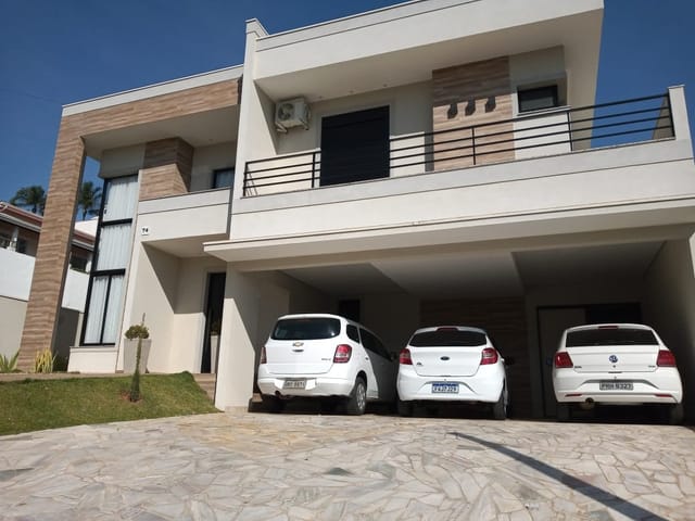 Casa com 600m² 4 quartos e 6 banheiros, à venda, no bairro Jardim Panorama em Vinhedo