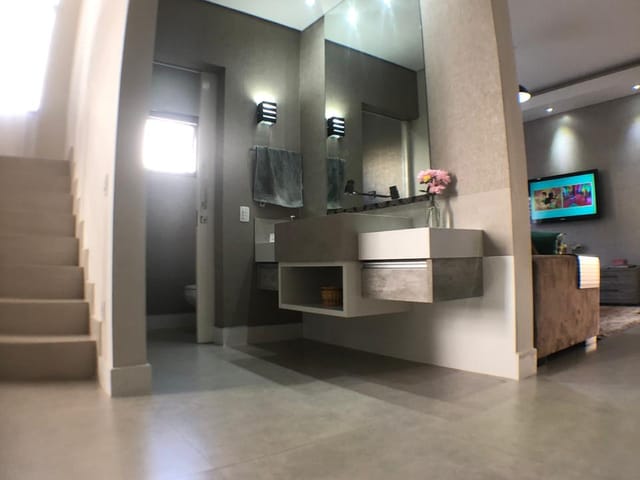 Casa com 600m² 4 quartos e 6 banheiros, à venda, no bairro Jardim Panorama em Vinhedo