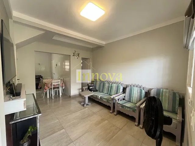 Casa 2 quartos e 2 banheiros, à venda, no bairro Balneário Gardem Mar em Caraguatatuba