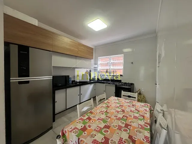 Casa 2 quartos e 2 banheiros, à venda, no bairro Balneário Gardem Mar em Caraguatatuba