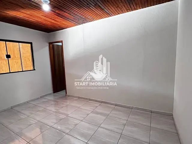 Casa 1 quarto e 2 banheiros, à venda, no bairro Núcleo Hab Le de Barros em Pederneiras