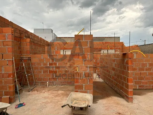 Casa com 250m² 3 quartos e 3 banheiros, à venda, no bairro Reserva da Barra em Jaguariúna