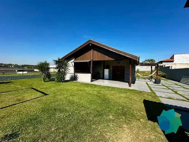 Casa com 1020m² 2 quartos e 2 banheiros, à venda, no bairro Terras de Santa Izabel em Salto