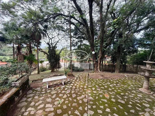 Casa com 2385m² 4 quartos e 4 banheiros, à venda, no bairro Jardim Martinelli (Penedo) em Itatiaia