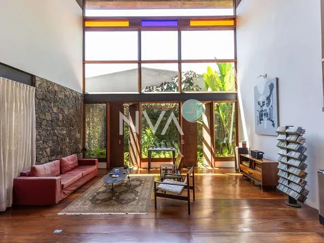 Casa com 645m² 5 quartos e 9 banheiros, à venda, no bairro Jardim Botânico em Rio de Janeiro