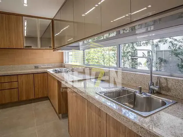 Casa com 450m² 3 quartos e 1 banheiro, à venda, no bairro Residencial Lago Sul em Bauru