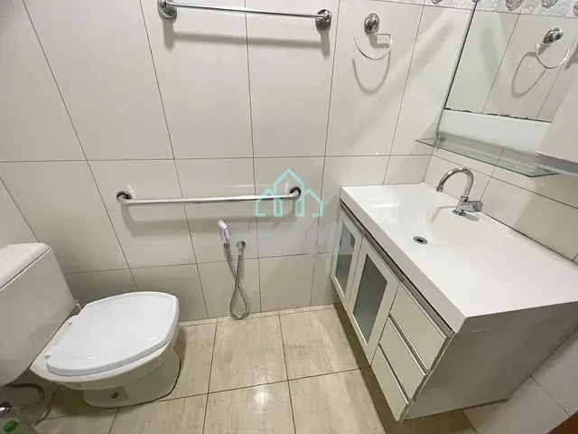 Casa com 150m² 2 quartos e 2 banheiros, à venda, no bairro Parque Senhor do Bonfim em Taubaté