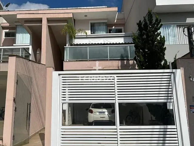 Casa com 360m² 3 quartos e 3 banheiros, à venda, no bairro Jardim Belvedere em Volta Redonda