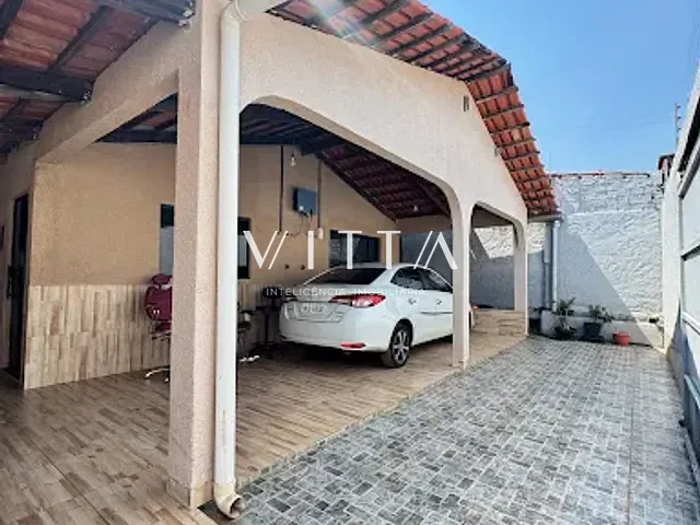 Casa com 360m² 4 quartos e 3 banheiros, à venda, no bairro Centro (Taquaralto) em Palmas