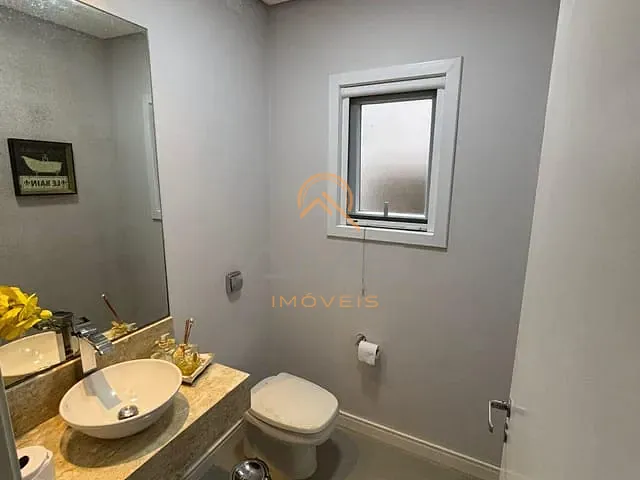 Casa 3 quartos e 3 banheiros, à venda, no bairro Laranjal em Pelotas