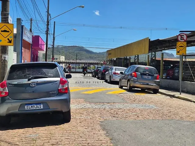 Casa à venda, no bairro Braz Cubas em Mogi das Cruzes