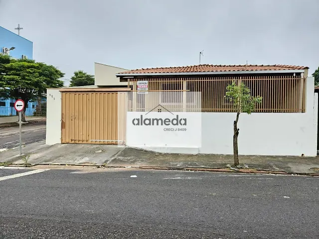 Casa 4 quartos e 2 banheiros, à venda, no bairro PARQUE BELA em Jacarezinho