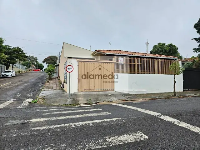Casa 4 quartos e 2 banheiros, à venda, no bairro PARQUE BELA em Jacarezinho