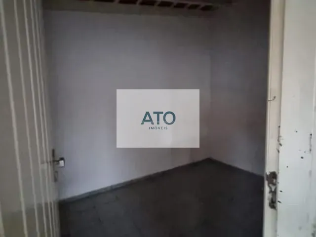 Casa com 420m² 2 quartos e 1 banheiro, à venda, no bairro Centro em Tijucas