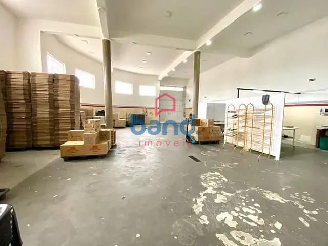 Casa com 330m² 2 quartos e 2 banheiros, à venda, no bairro Jardim São Bento em Porto Feliz