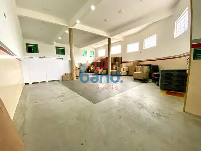 Casa com 330m² 2 quartos e 2 banheiros, à venda, no bairro Jardim São Bento em Porto Feliz