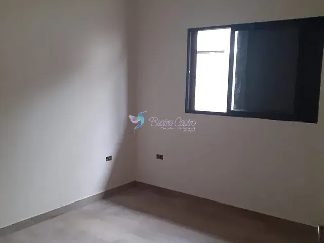 Casa com 180m² 3 quartos e 2 banheiros, à venda, no bairro Jardim dos Pinheiros em Atibaia