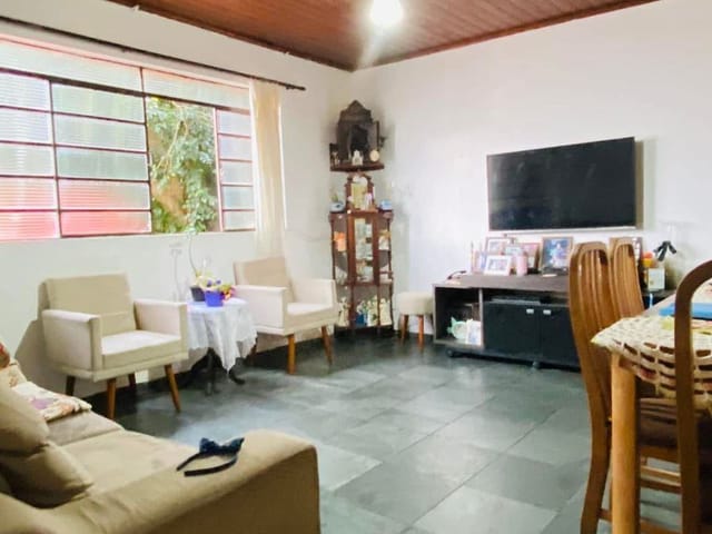 Casa 3 quartos e 1 banheiro, à venda, no bairro Vila Natal em Mogi das Cruzes