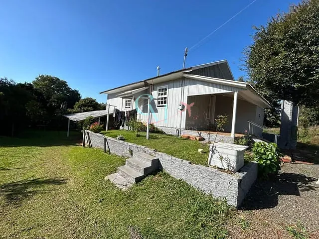 Casa com 431m² 3 quartos e 1 banheiro, à venda, no bairro Villa cesamo em Xanxerê