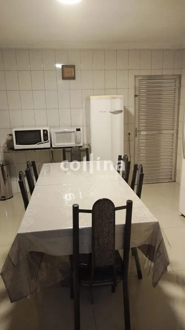Casa, 3 quartos, 200 m² - Foto 4