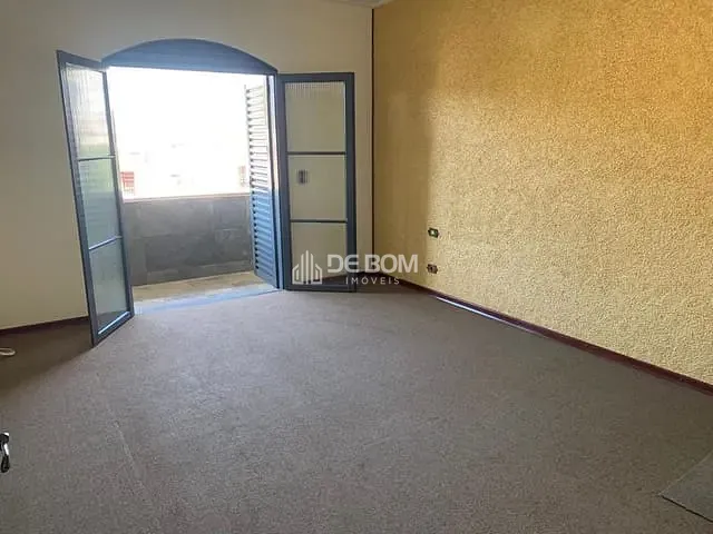 Casa com 520m² 3 quartos e 5 banheiros, à venda ou para alugar, no bairro Jardim Quisisana em Poços de Caldas