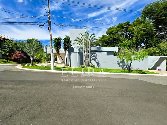 Sobrado com 390m² 3 quartos e 3 banheiros, à venda, no bairro Condomínio Primavera em Nova Odessa