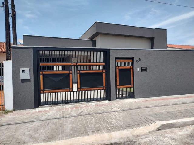 Foto do Casa - Casa à venda, Jardim Santa Madalena, Londrina, PR | Edmilson Pereira Corretor de Imóveis em Londrina