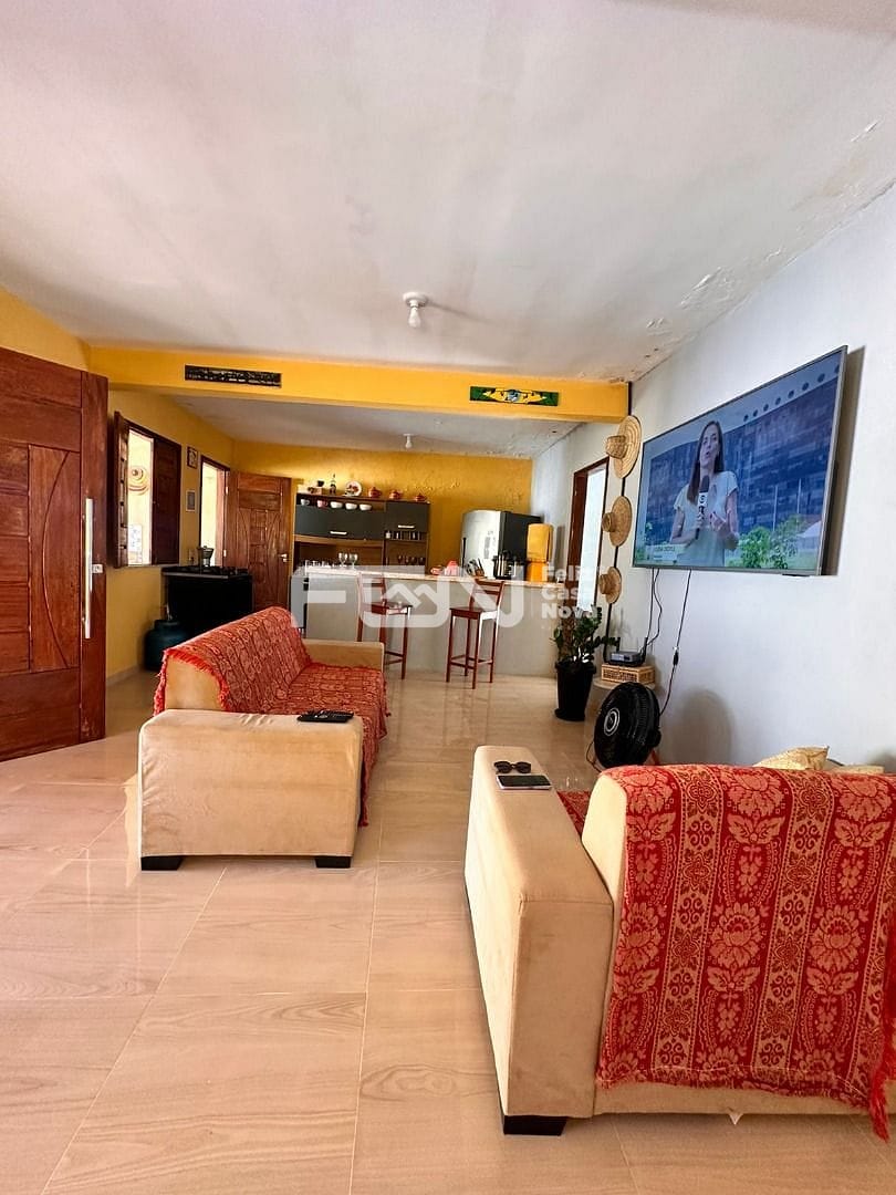Casa à venda com 2 quartos, 10m² - Foto 9