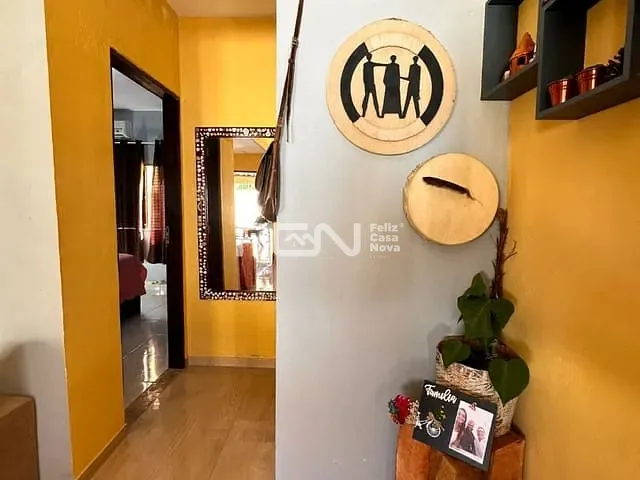 Casa 2 quartos e 1 banheiro, à venda, no bairro guarajuba em Camaçari