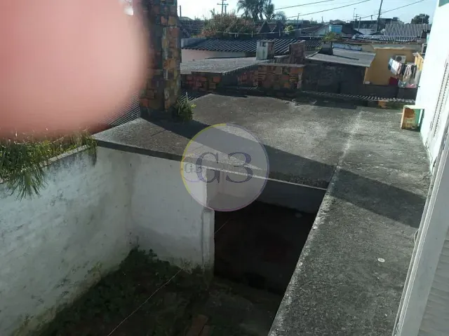Casa 5 quartos e 3 banheiros, à venda, no bairro Três Vendas em Pelotas