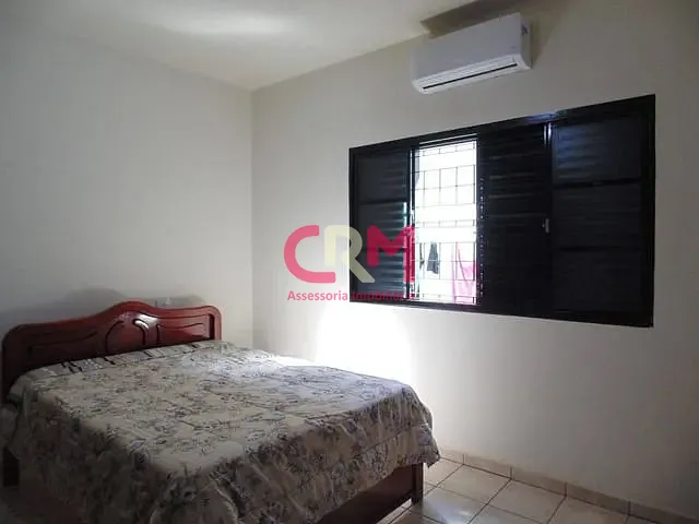Casa com 370m² 2 quartos e 2 banheiros, à venda, no bairro Jardim Contendas em Taquaritinga