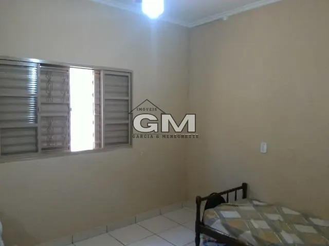 Casa com 200m² 2 quartos e 2 banheiros, à venda, no bairro Adelino Simioni em Ribeirão Preto