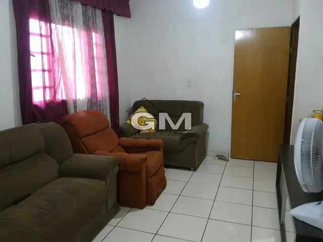 Casa com 200m² 2 quartos e 2 banheiros, à venda, no bairro Adelino Simioni em Ribeirão Preto