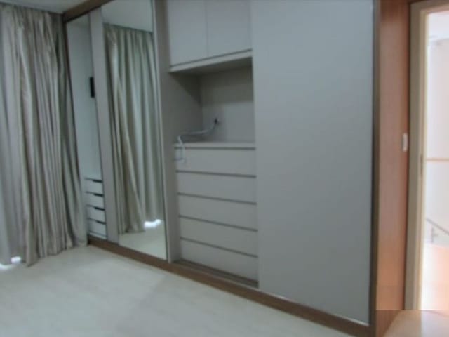 Casa com 316m² 3 quartos e 5 banheiros, à venda, no bairro Esperança em Londrina