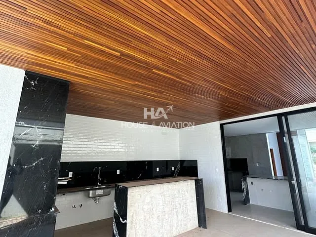 Casa com 406m² 4 quartos e 6 banheiros, à venda, no bairro Portal do Sol Green em Goiânia