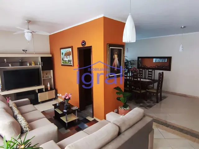 Casa com 300m² 3 quartos e 4 banheiros, à venda, no bairro Vila Moraes em São Paulo
