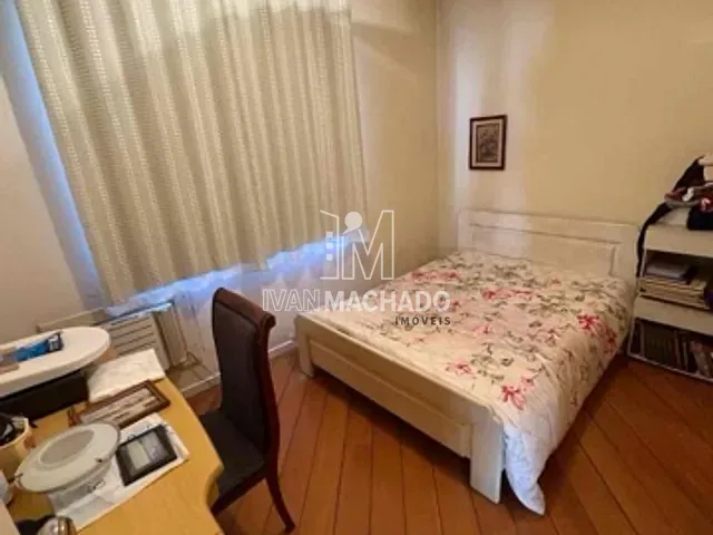 Casa com 300m² 4 quartos e 3 banheiros, para alugar, no bairro Jardim Camburi em Vitória